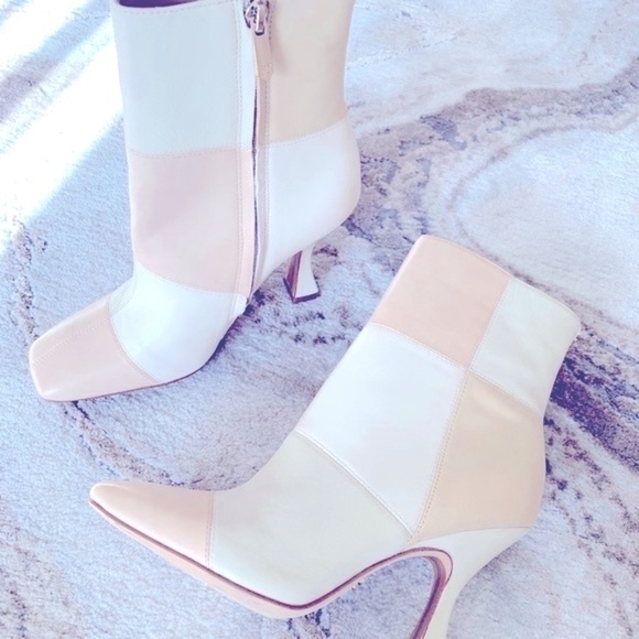 ‼️Sold Out! SAM EDELMAN
Olina Square-Toe Patchwork Leather Ankle Boots - Picture 2 of 15